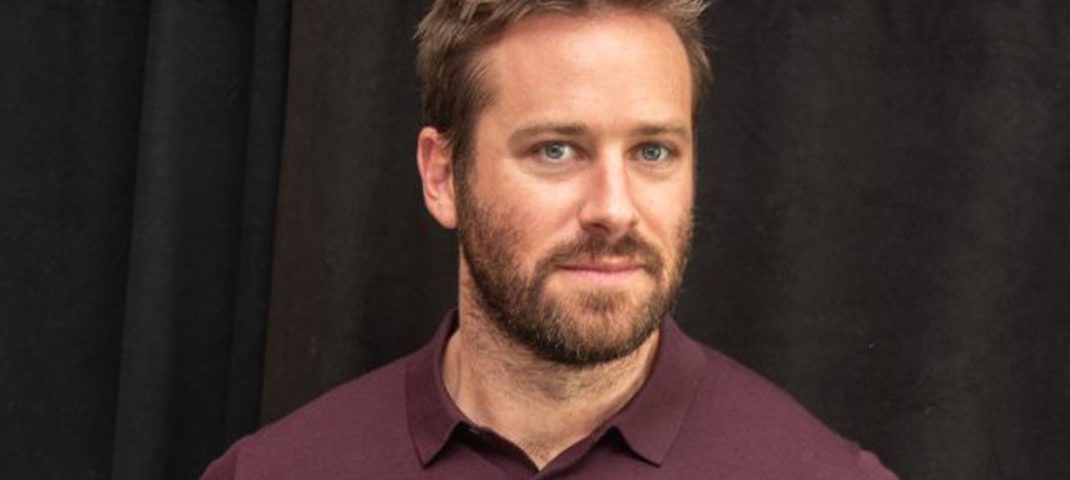 Forbes descalifica a Armie Hammer